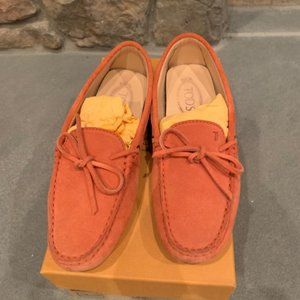 Tod's gommino driving mocassins